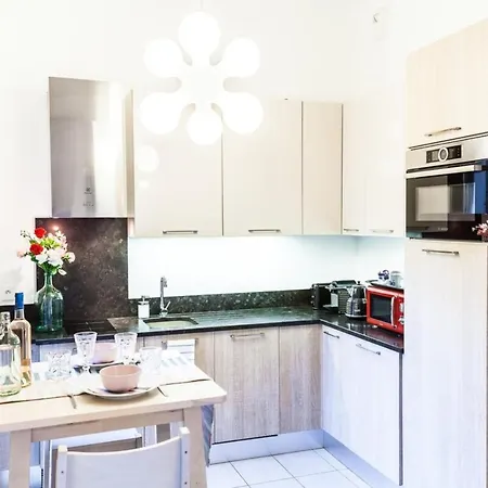 아파트 With Garage Near Perrache Train Station Center 리옹